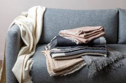 چطور شال مبل را دیزاین کنیم