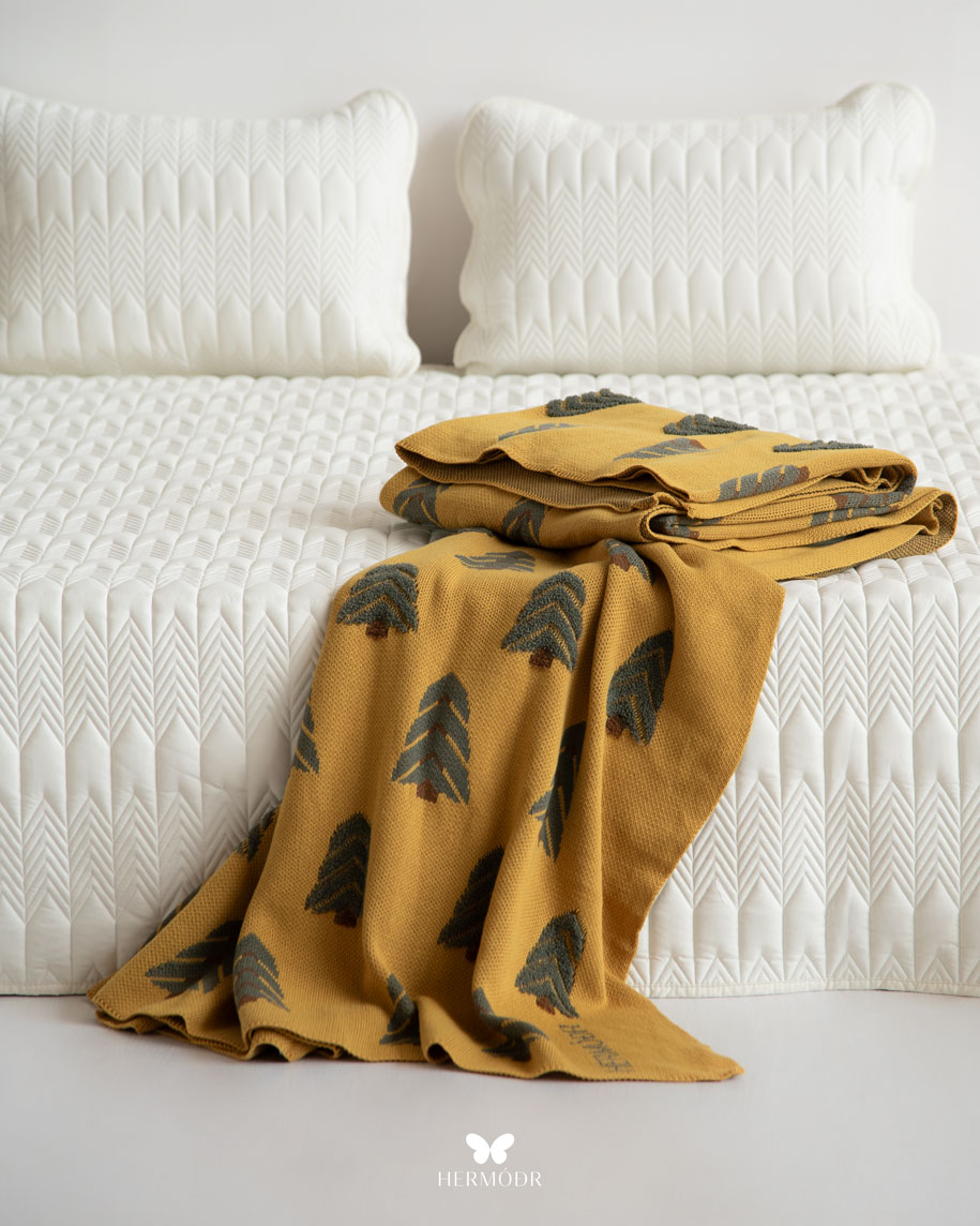 Shal-takht-web-1 شال مبل کهربایی هرمد