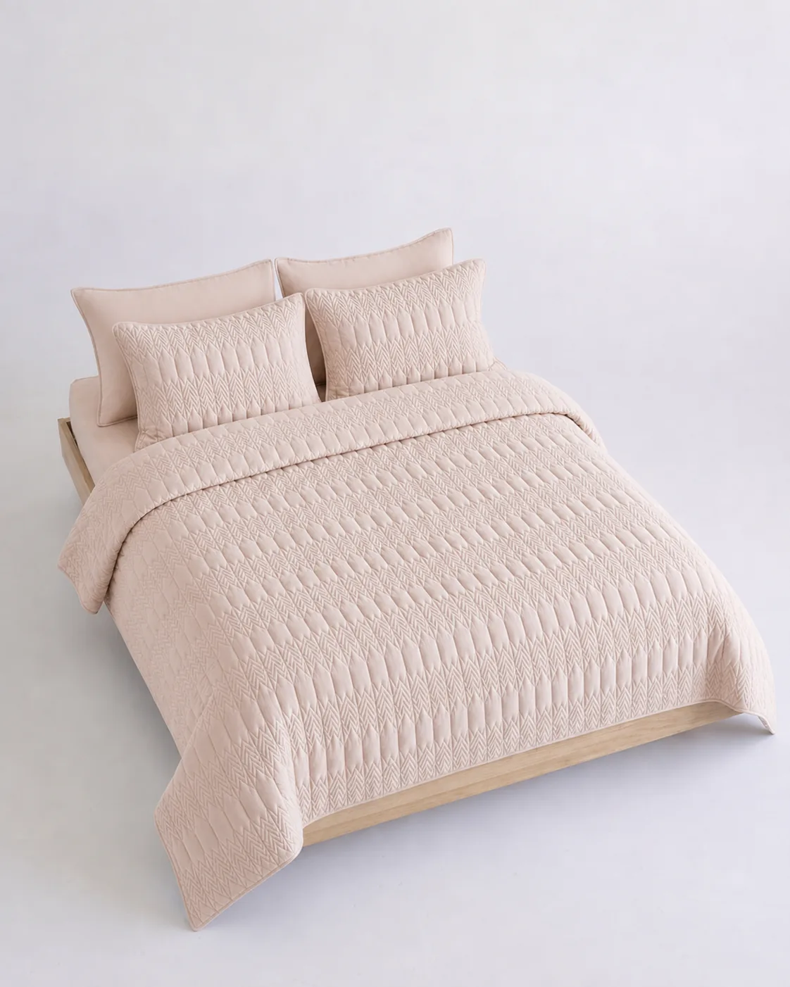kaj-blush-cream-bedding-output-02