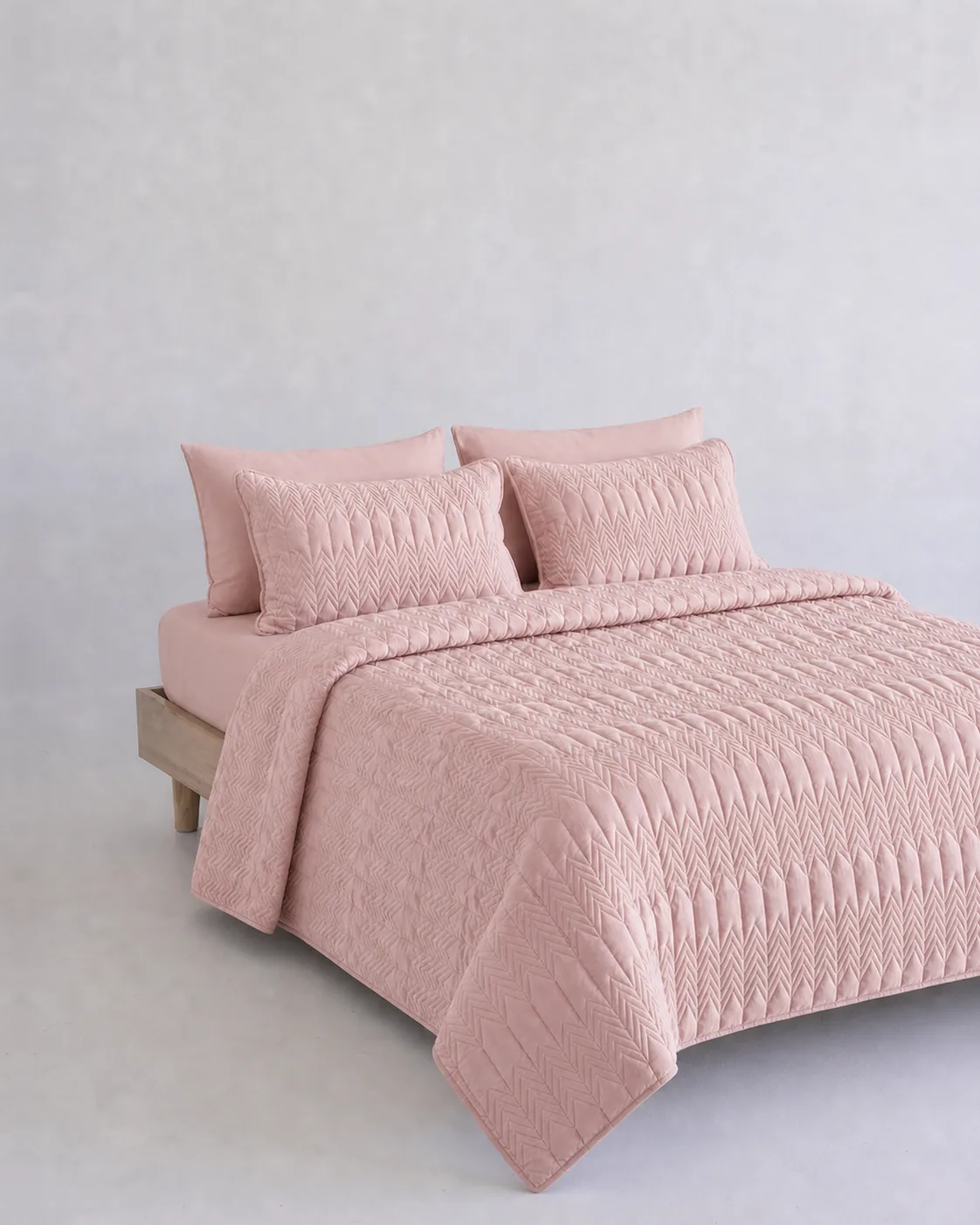 kaj-dusty-pink-bedding-output-01