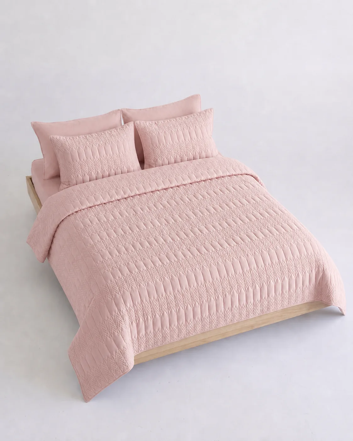 kaj-dusty-pink-bedding-output-02