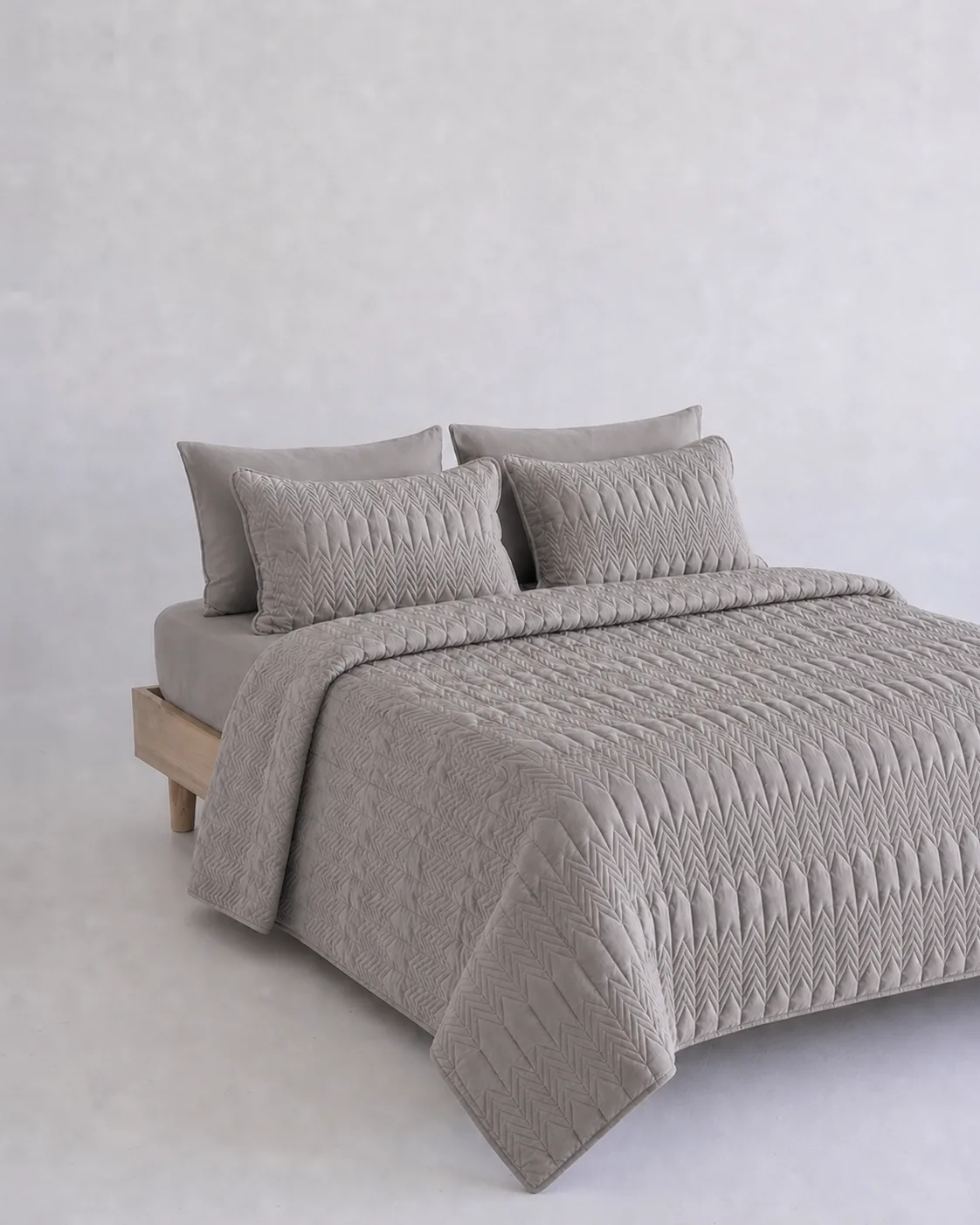 kaj-stone-gray-bedding-output-01