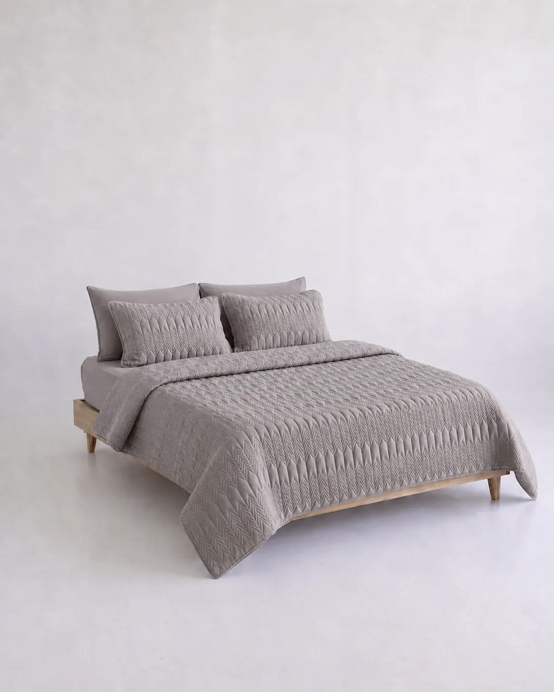 kaj-stone-gray-bedding-output-03